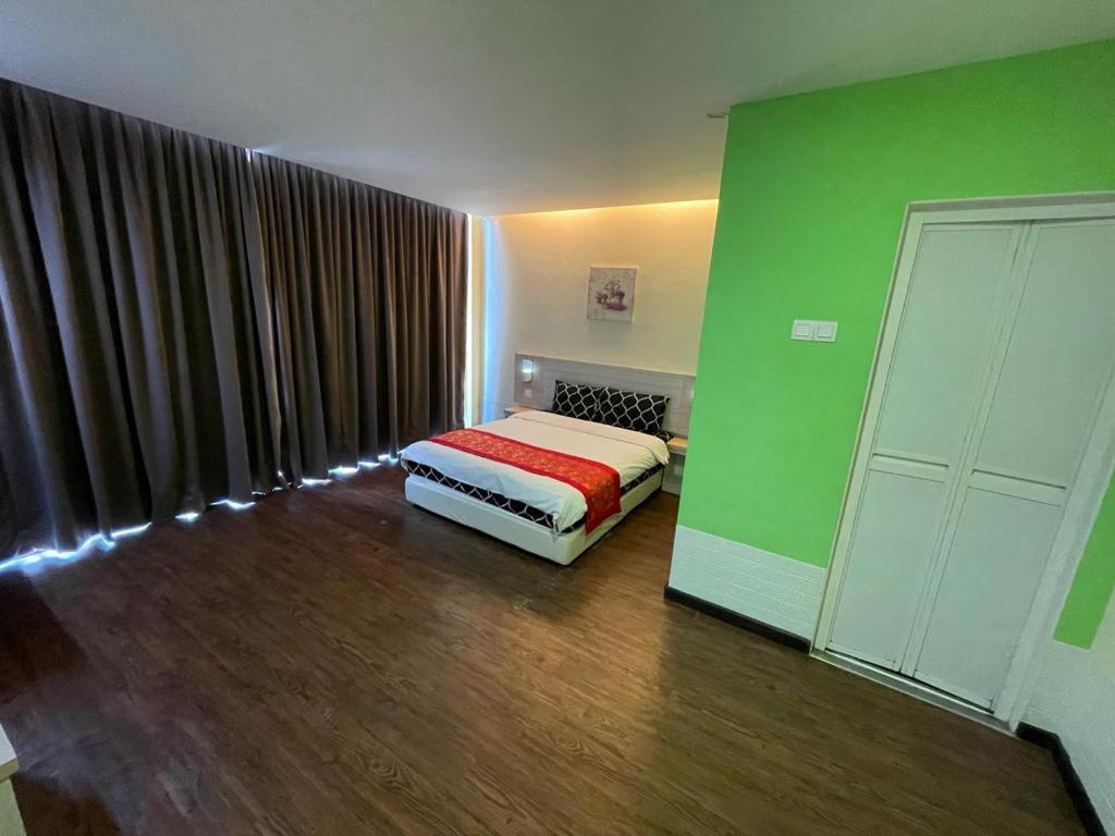 N&L Hotel Kuala Terengganu Dış mekan fotoğraf