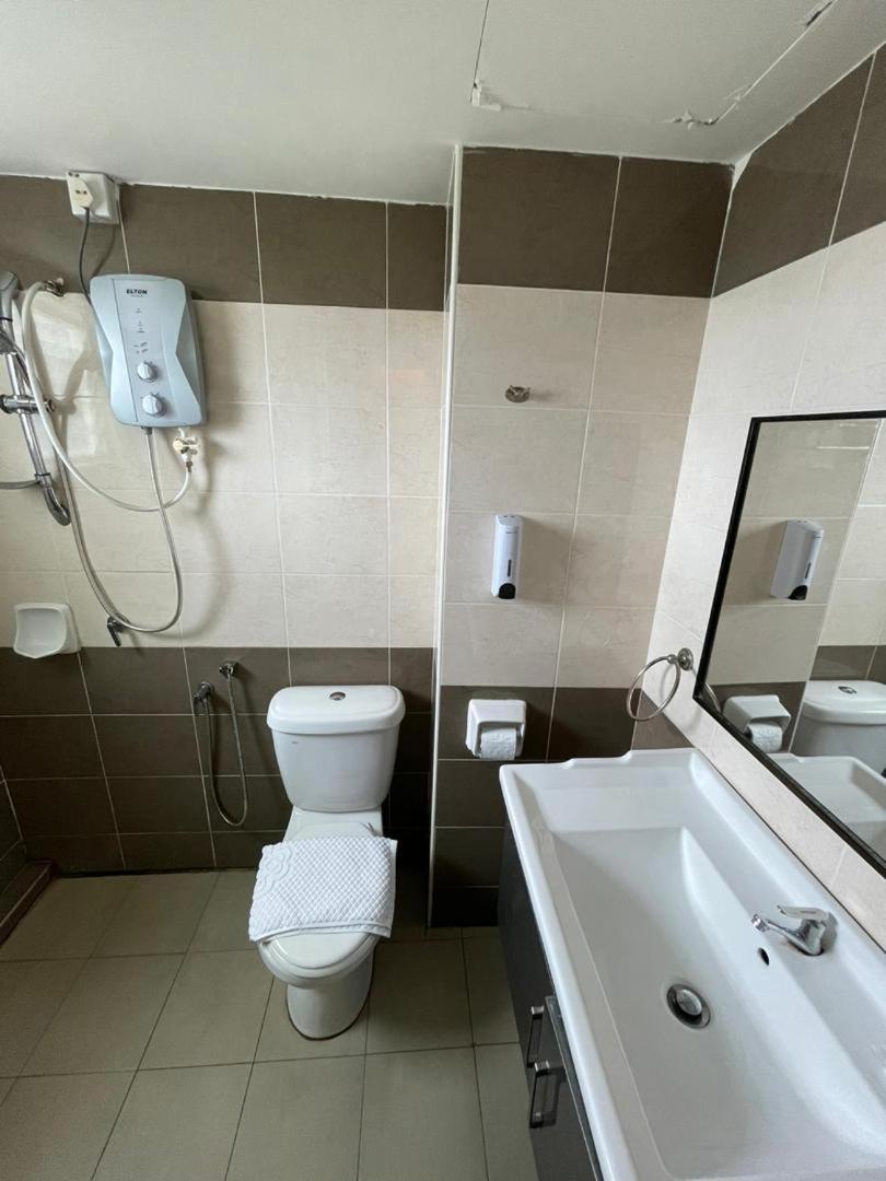N&L Hotel Kuala Terengganu Dış mekan fotoğraf