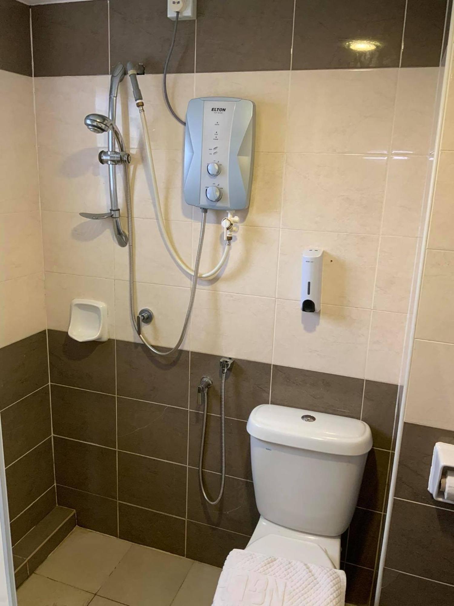 N&L Hotel Kuala Terengganu Dış mekan fotoğraf